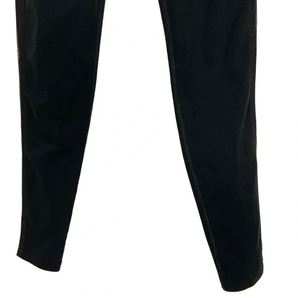 SPANX Every.Wear Mesh Side Leggings - Picture 8 of 16